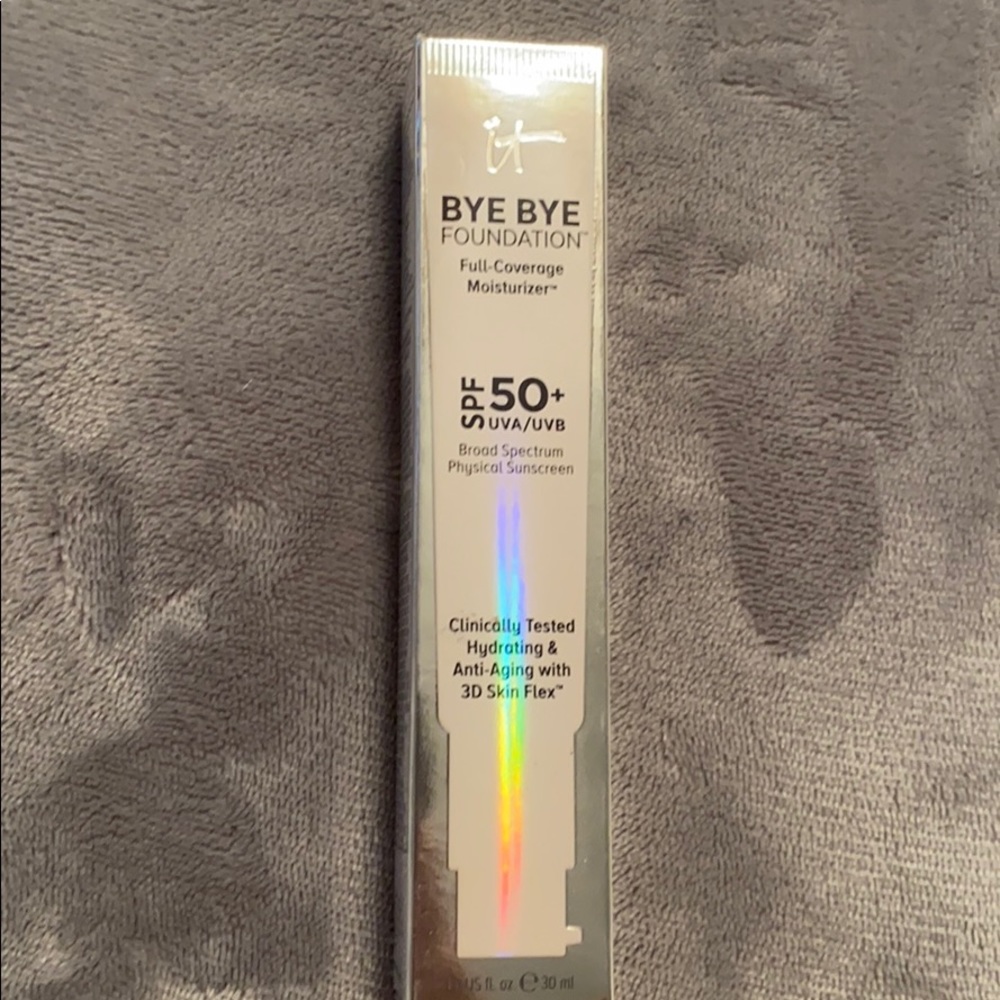 It cosmetics foundation